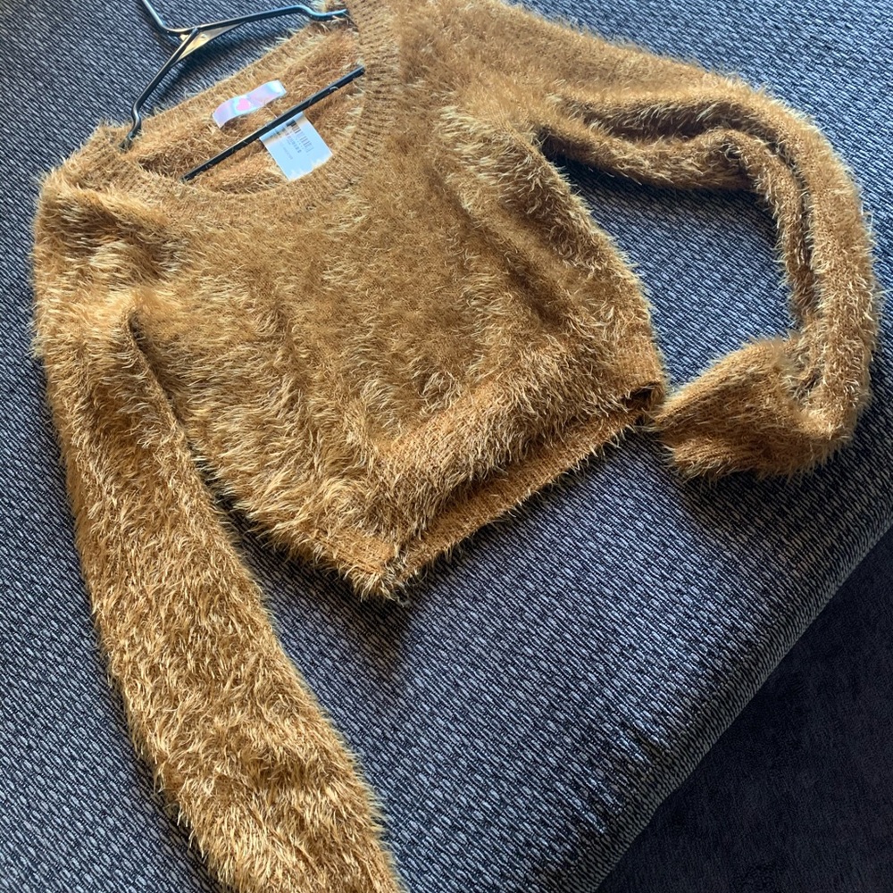 American apparel fuzzy cropped sweater